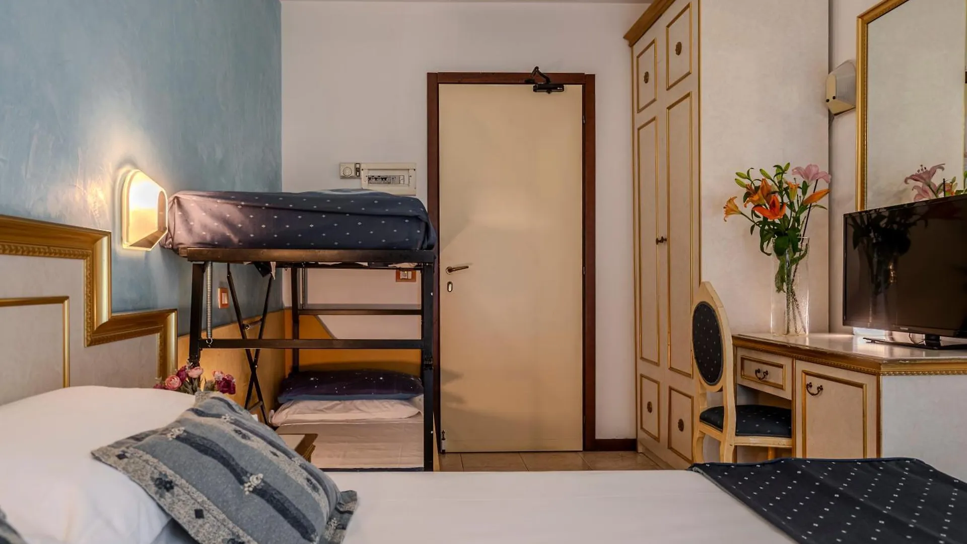***  Hotel King Rimini İtalya