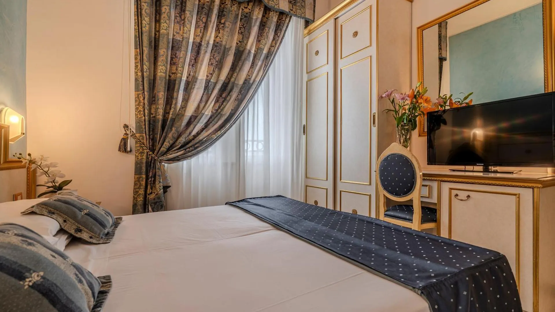 Hotel King Rimini 3*,